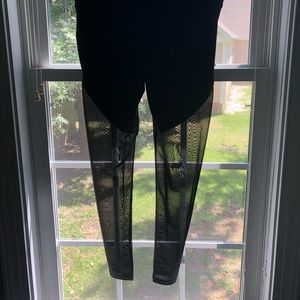 Victoria’s Secret Knockout leggings